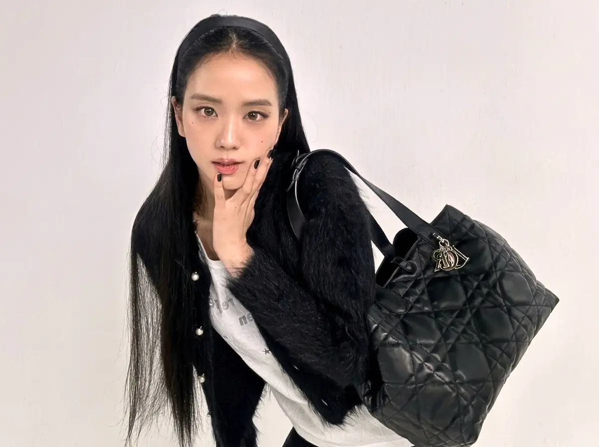 "지수" 디올 뚜주흐백