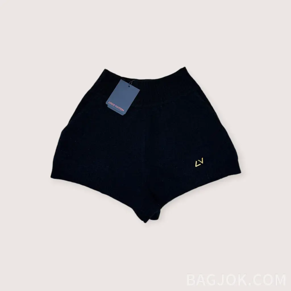 루이비통 26SS 울 니트 쇼츠 블랙.png