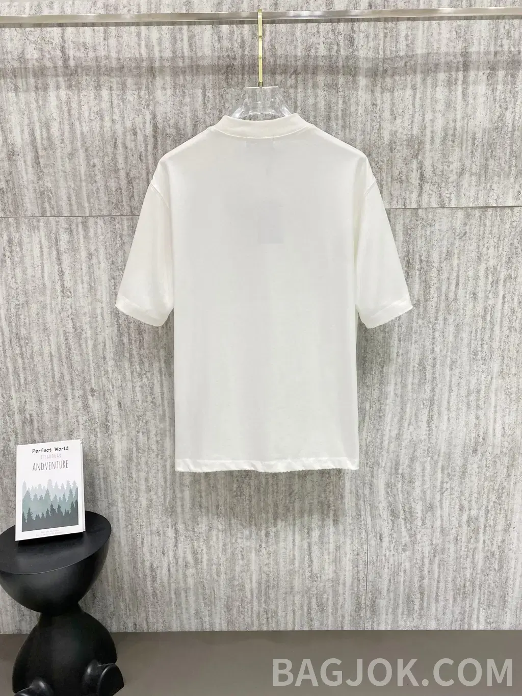발렌시아가 발렌시아가 26SS 헤비웨이트 코튼 반팔티 상세 이미지