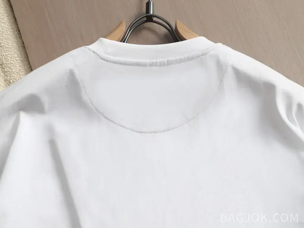 버버리 버버리 체크패치 반팔 티셔츠 상세 이미지