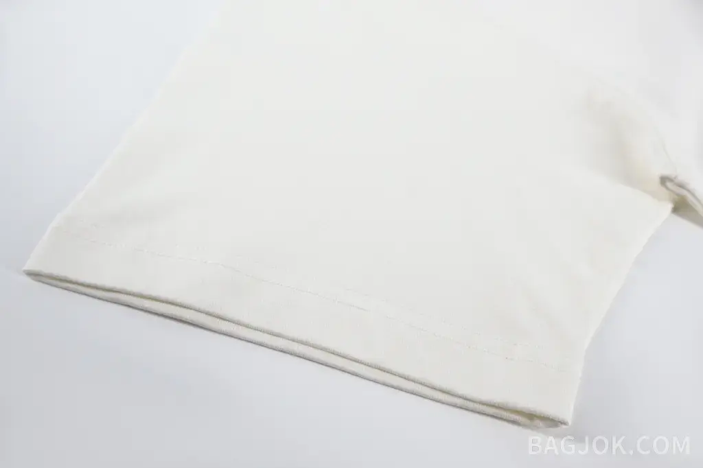버버리 버버리 비치 라운지 체크 반팔티 상세 이미지