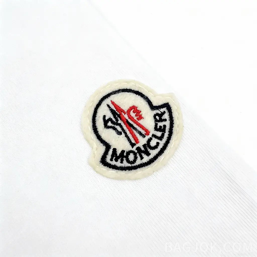 몽클레어 몽클레어 자수 장식 투피스 반팔 티셔츠 상세 이미지