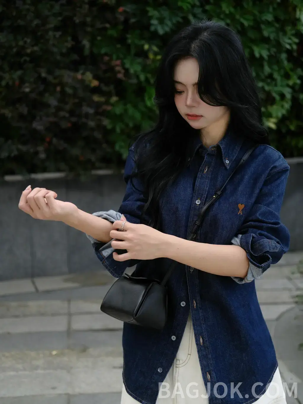 아미 아미 파리 하트 자수 데님 셔츠 상세 이미지