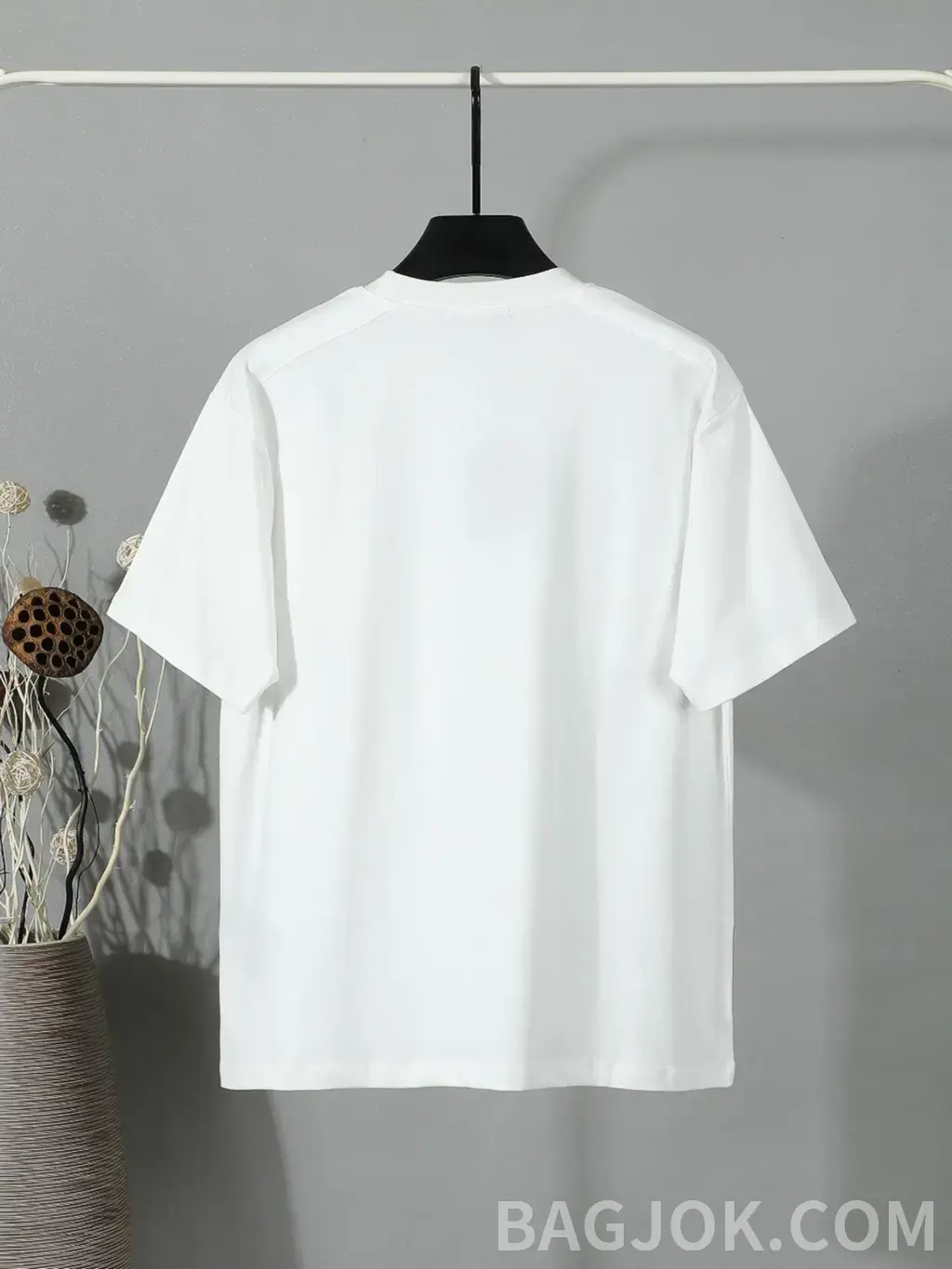 프라다 프라다 삼각 로고 패치 반팔 티셔츠 상세 이미지