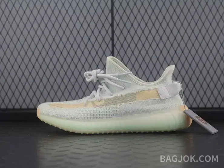 아디다스 YEEZY 350 V2 상세 이미지