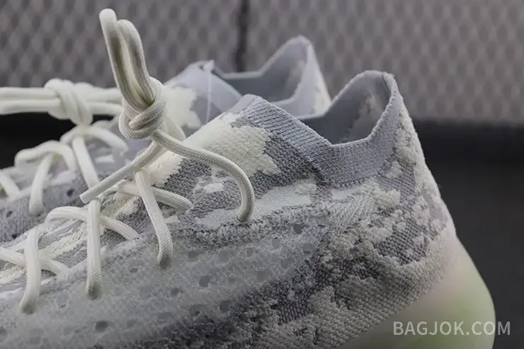아디다스 YEEZY 380 상세 이미지