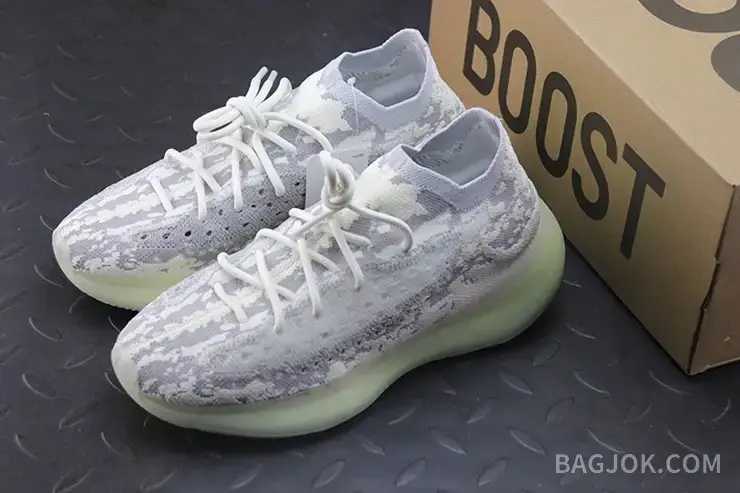 아디다스 YEEZY 380 상세 이미지