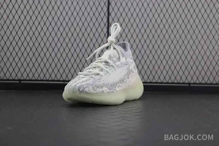 아디다스 YEEZY 380 상세 이미지