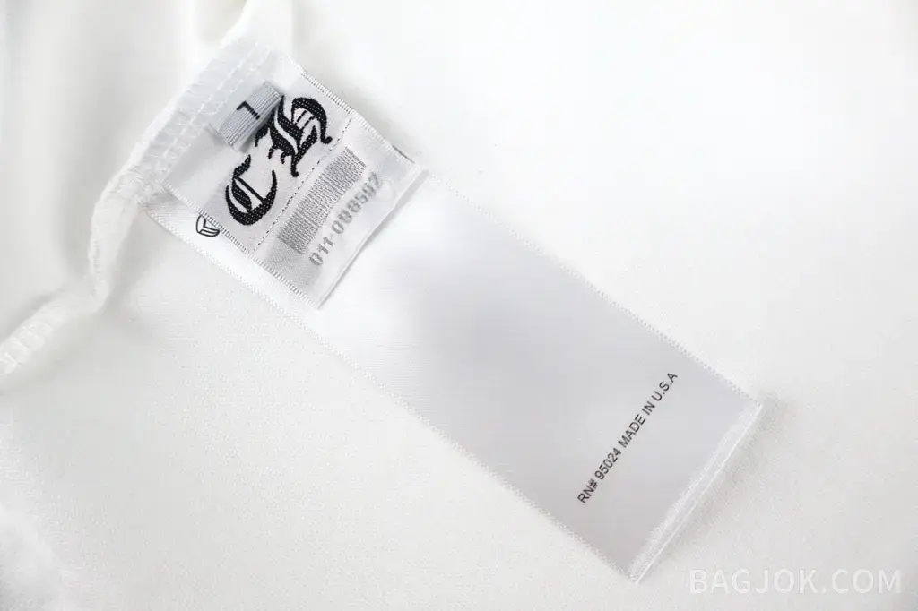 크롬하츠 크롬하츠 블루 크로스 그래픽 반팔 티셔츠 상세 이미지