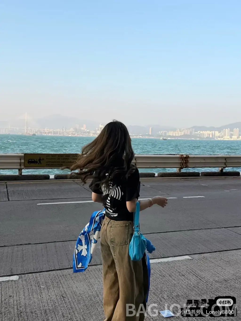 크롬하츠 크롬하츠 스컬 크로스 그래픽 반팔 티셔츠 상세 이미지