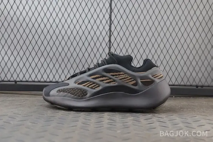 아디다스 YEEZY 700 V3 상세 이미지