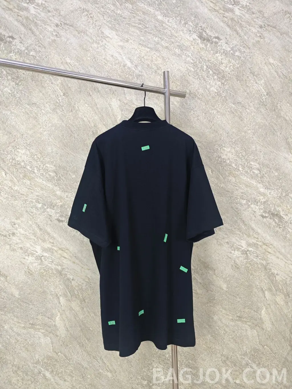 발렌시아가 발렌시아가 26SS 520 스티커 티셔츠 상세 이미지