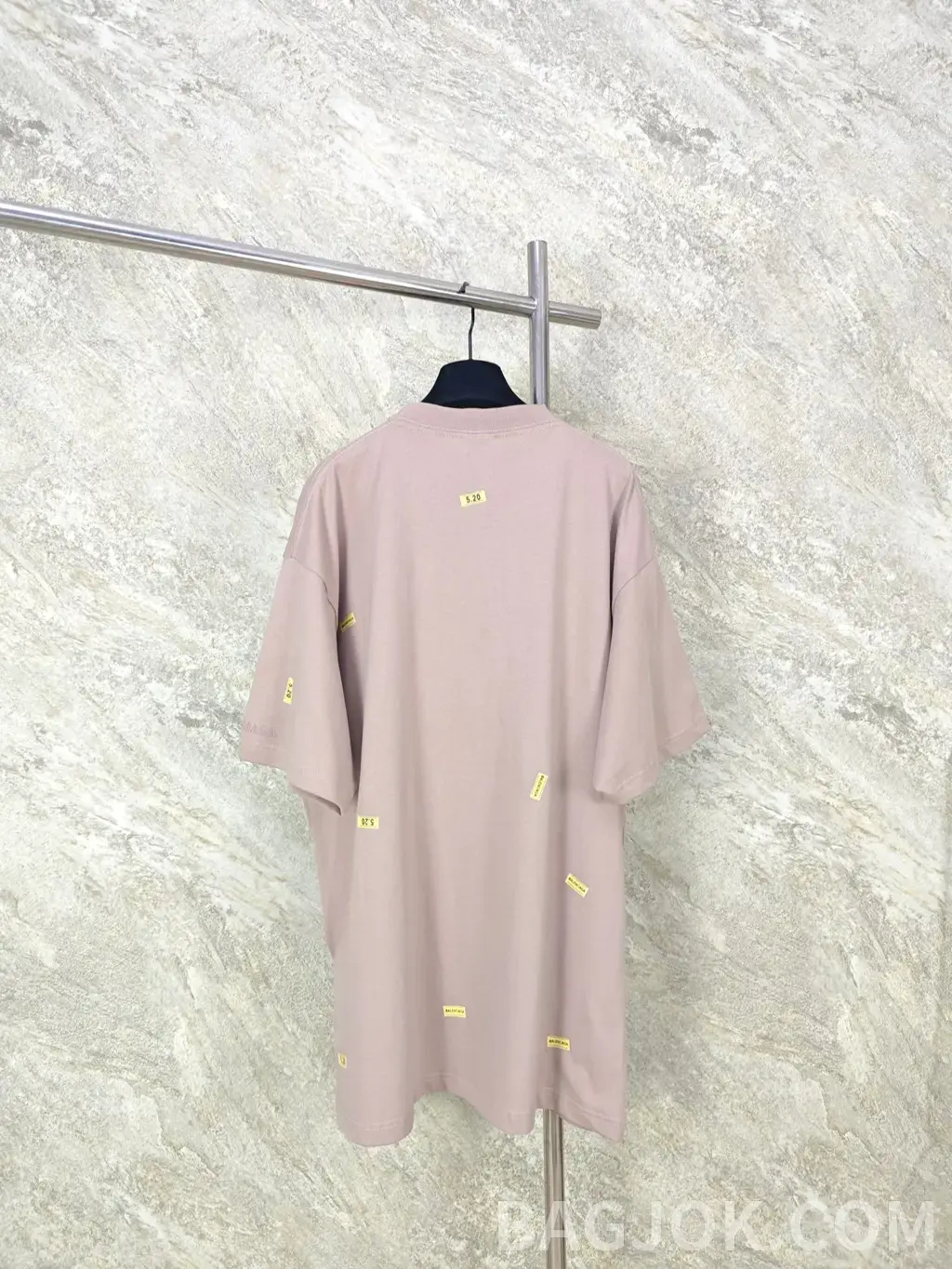 발렌시아가 발렌시아가 26SS 520 스티커 티셔츠 상세 이미지