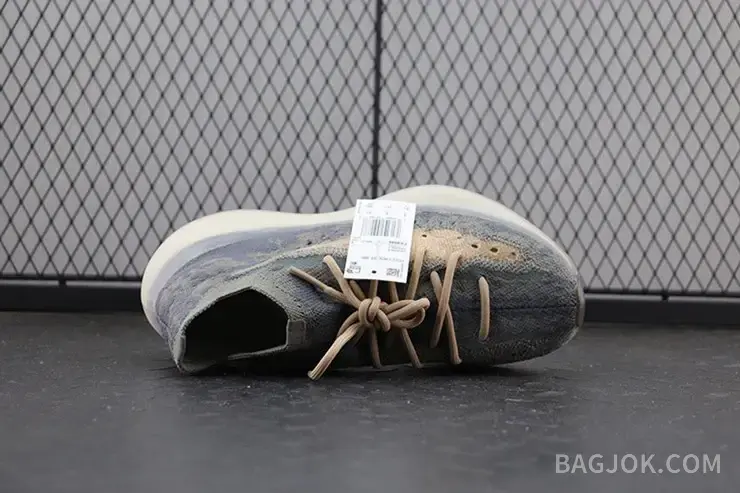 아디다스 YEEZY 380 상세 이미지
