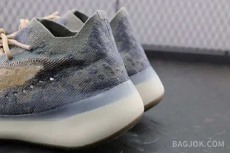 아디다스 YEEZY 380 상세 이미지