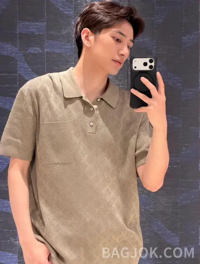 루이비통 루이비통 모노그램 자카드 니트 폴로 셔츠 상세 이미지