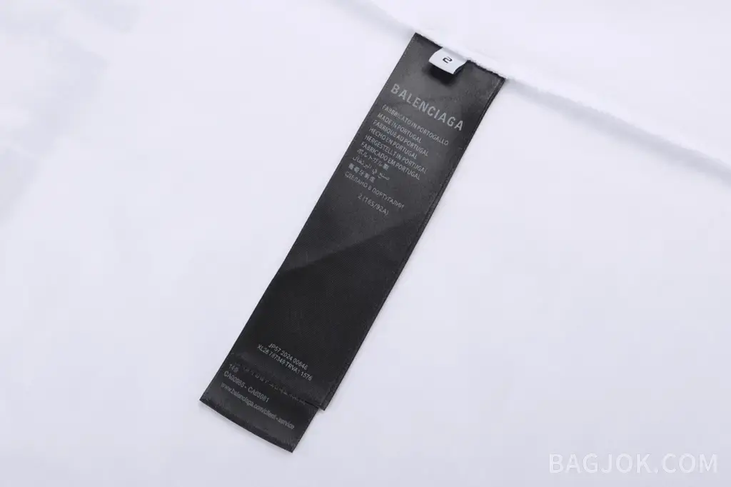 발렌시아가 발렌시아가 레터링 프린팅 반팔 티셔츠 상세 이미지