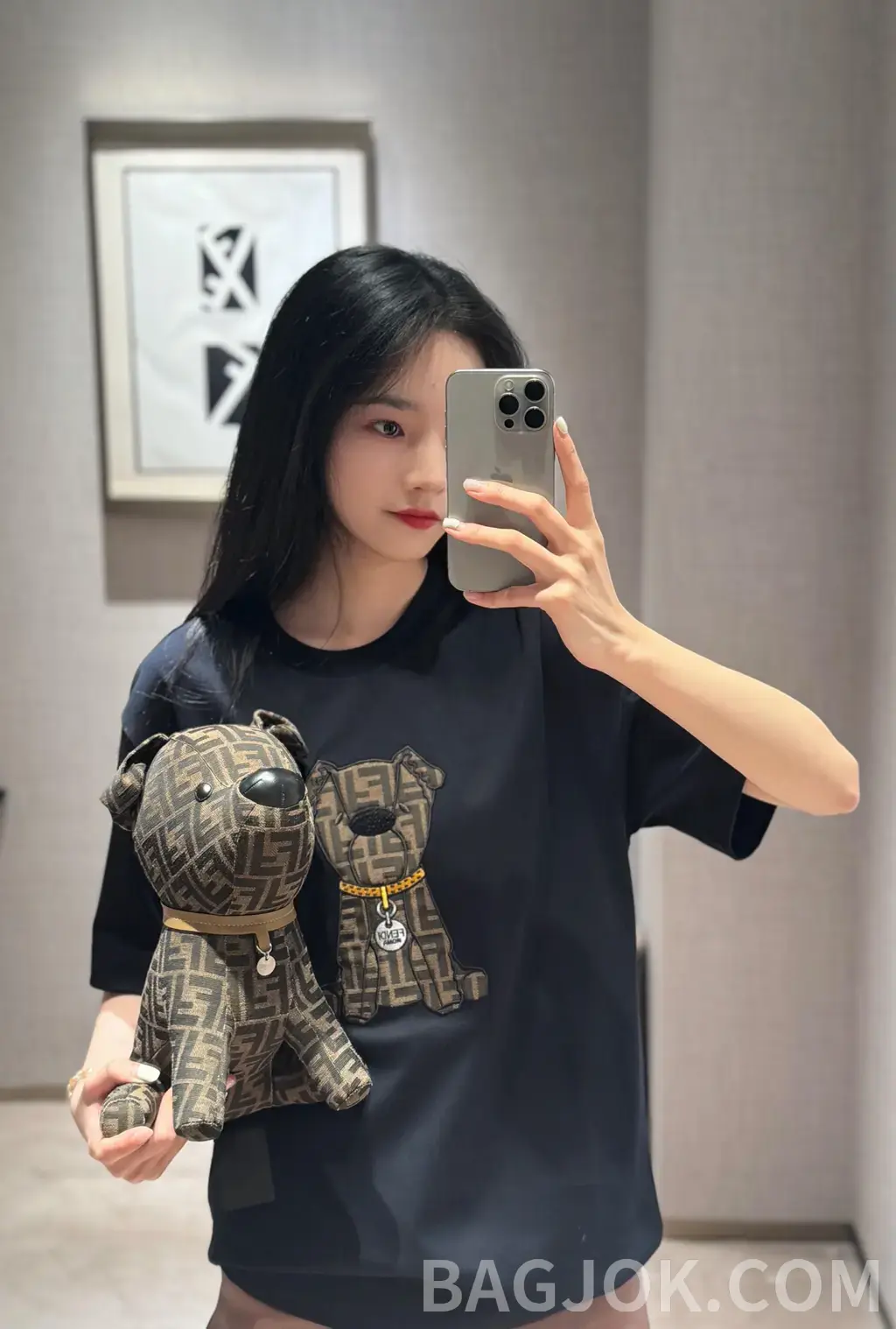 펜디 펜디 스몰 도그 패치 자수 반팔 티셔츠 상세 이미지