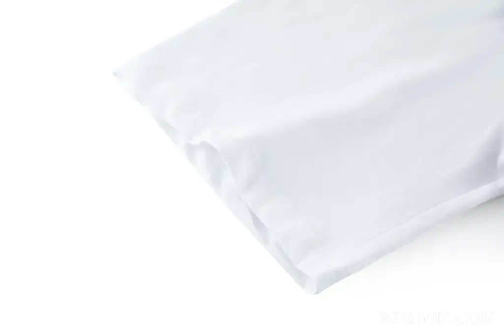 로에베 로에베 포켓 자수 로고 반팔 티셔츠 상세 이미지