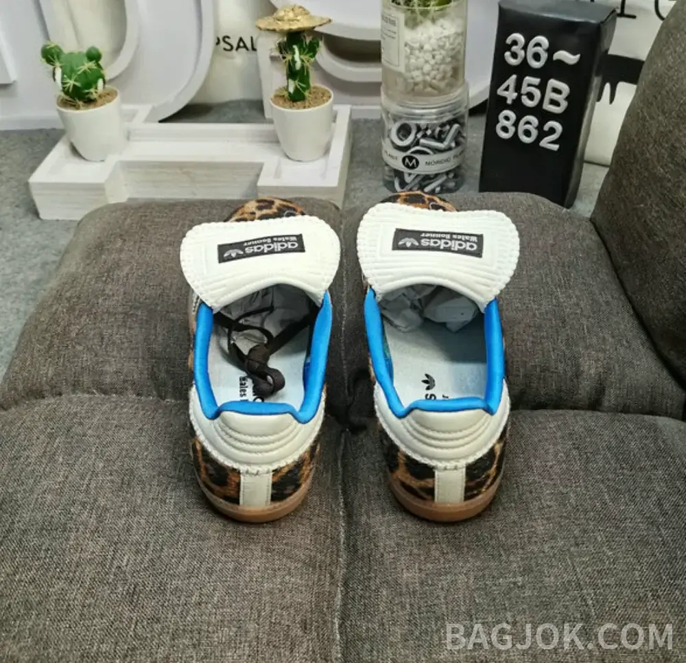 아디다스 아디다스 x 웨일스 보너 포니 레오 삼바 상세 이미지