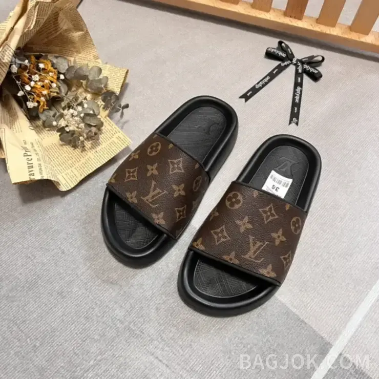 루이비통 루이비통 워터프론트 뮬  상세 이미지
