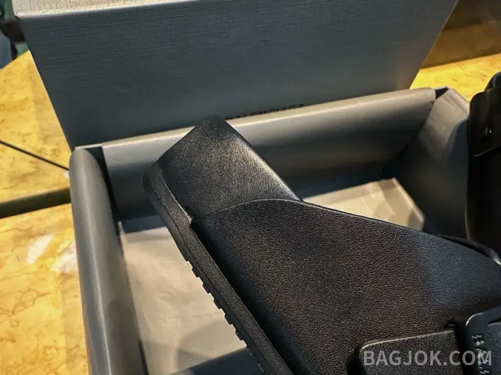 발렌시아가 발렌시아가 선데이 블로퍼 상세 이미지