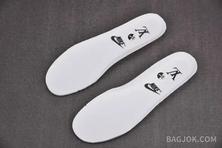 루이비통 루이비통 x 나이키 에어포스1 버질아블로 상세 이미지
