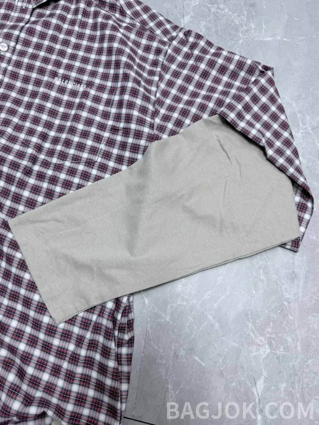 발렌시아가 발렌시아가 체크 레이어드 오버핏 반팔 셔츠 상세 이미지