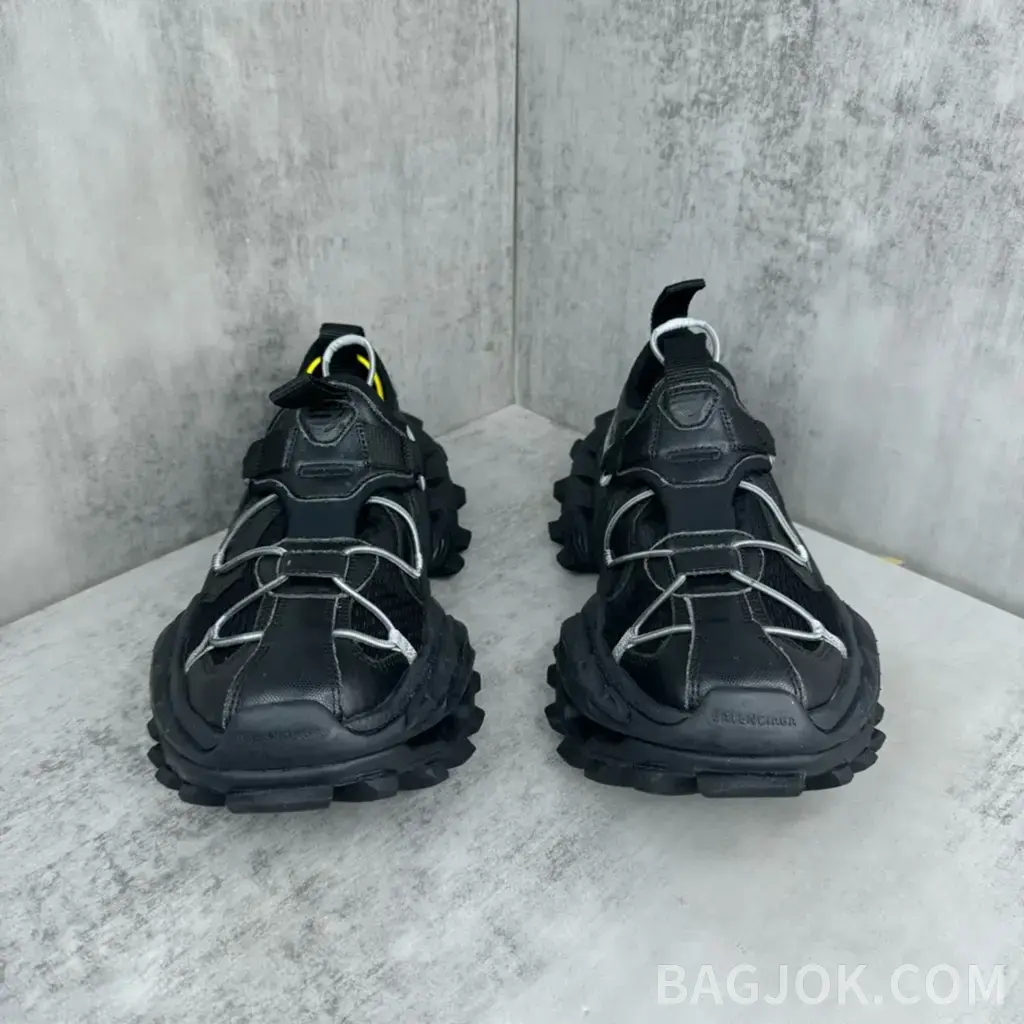 발렌시아가 발렌시아가 하이크 스니커즈 상세 이미지