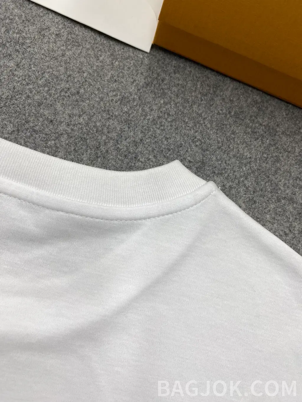 루이비통 루이비통 LV 서클 로고 오버핏 반팔 티셔츠 상세 이미지