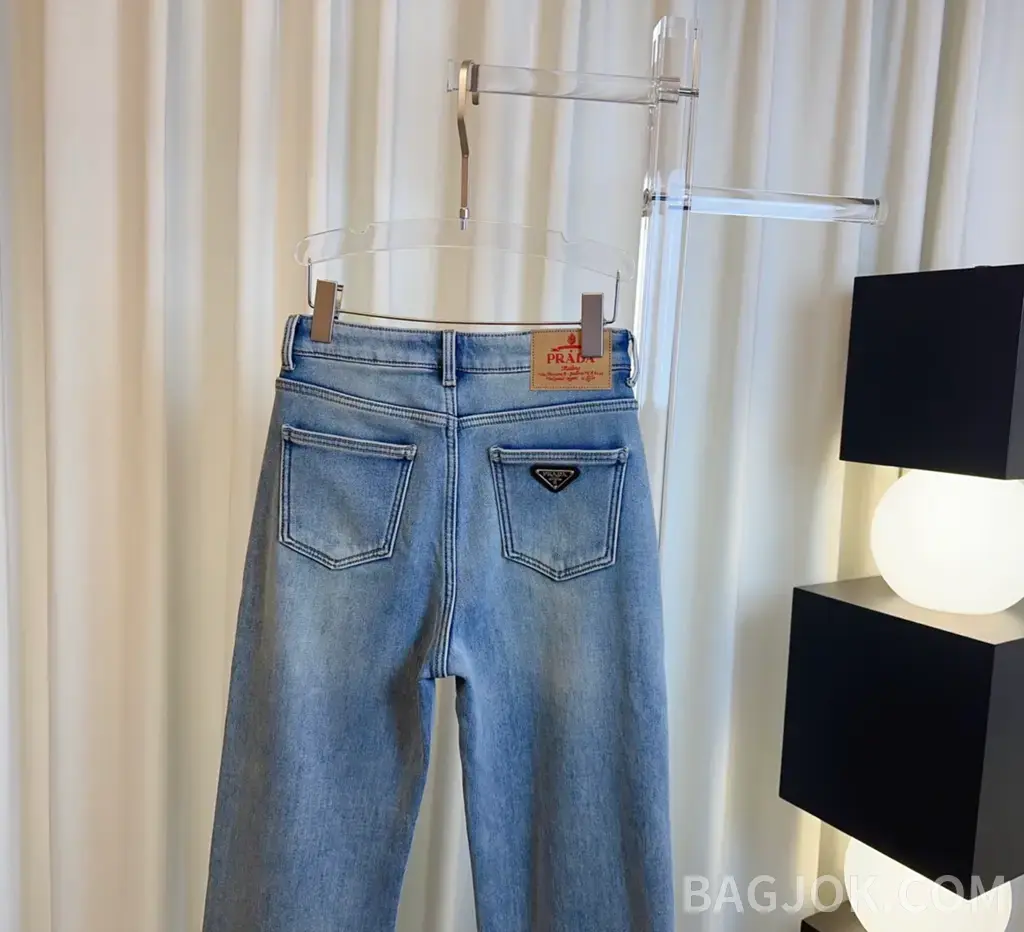 프라다 프라다 기모 와이드 데님 팬츠 상세 이미지