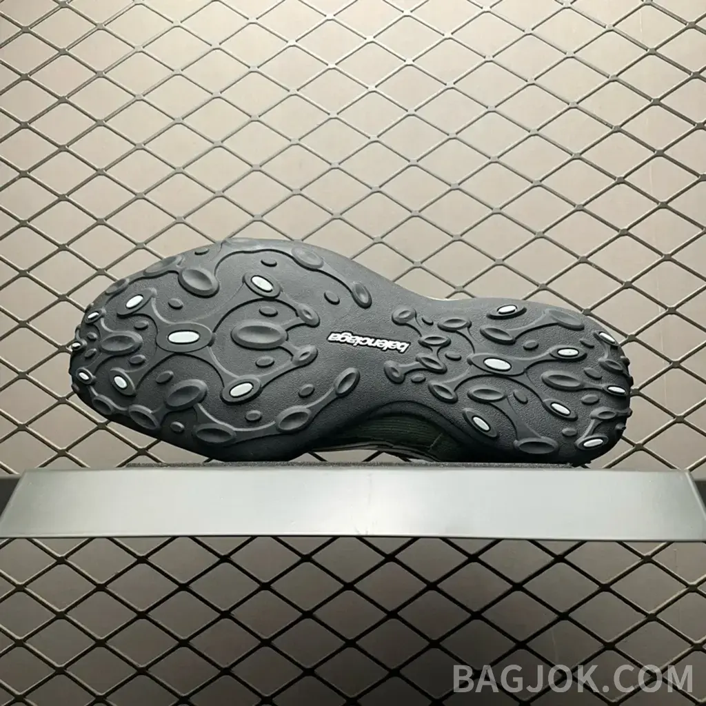 발렌시아가 발렌시아가 먼데이 울트라 스니커즈 상세 이미지