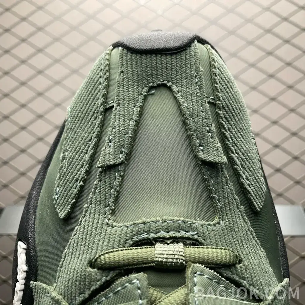 발렌시아가 발렌시아가 먼데이 울트라 스니커즈 상세 이미지
