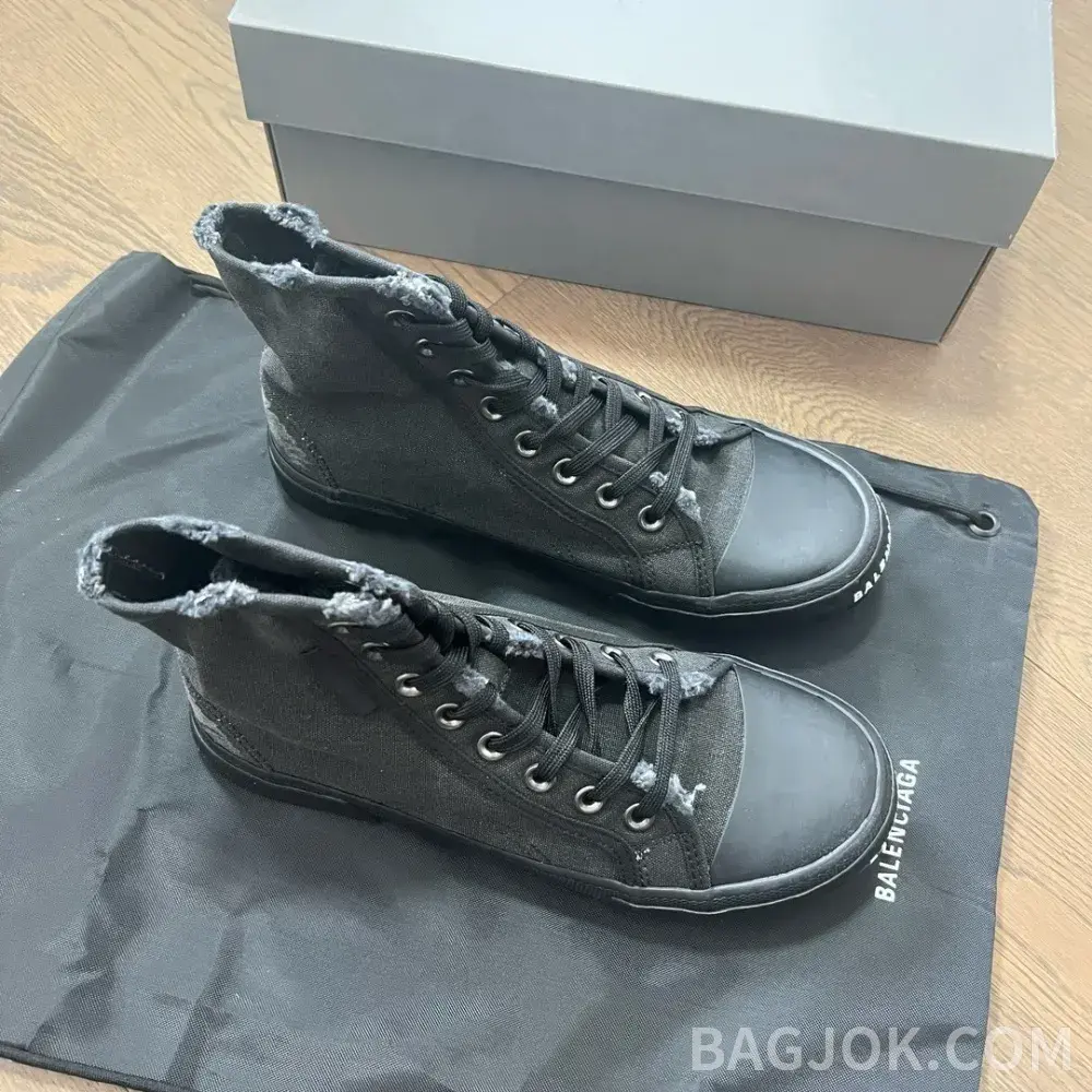 발렌시아가 발렌시아가 스니커즈 하이탑 25SS 상세 이미지