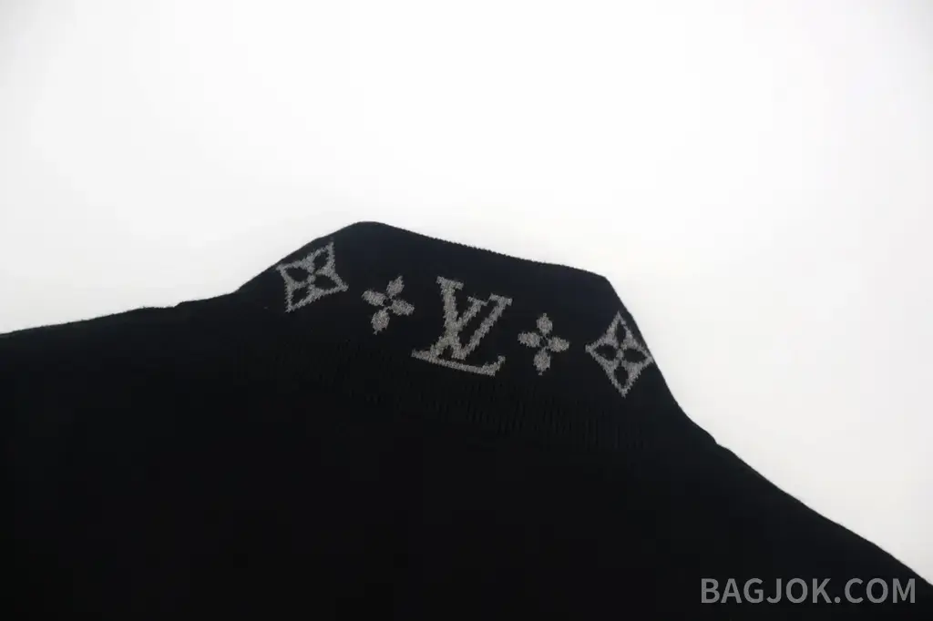 루이비통 루이비통 25SS 모노그램 자카드 집업 니트 자켓 상세 이미지