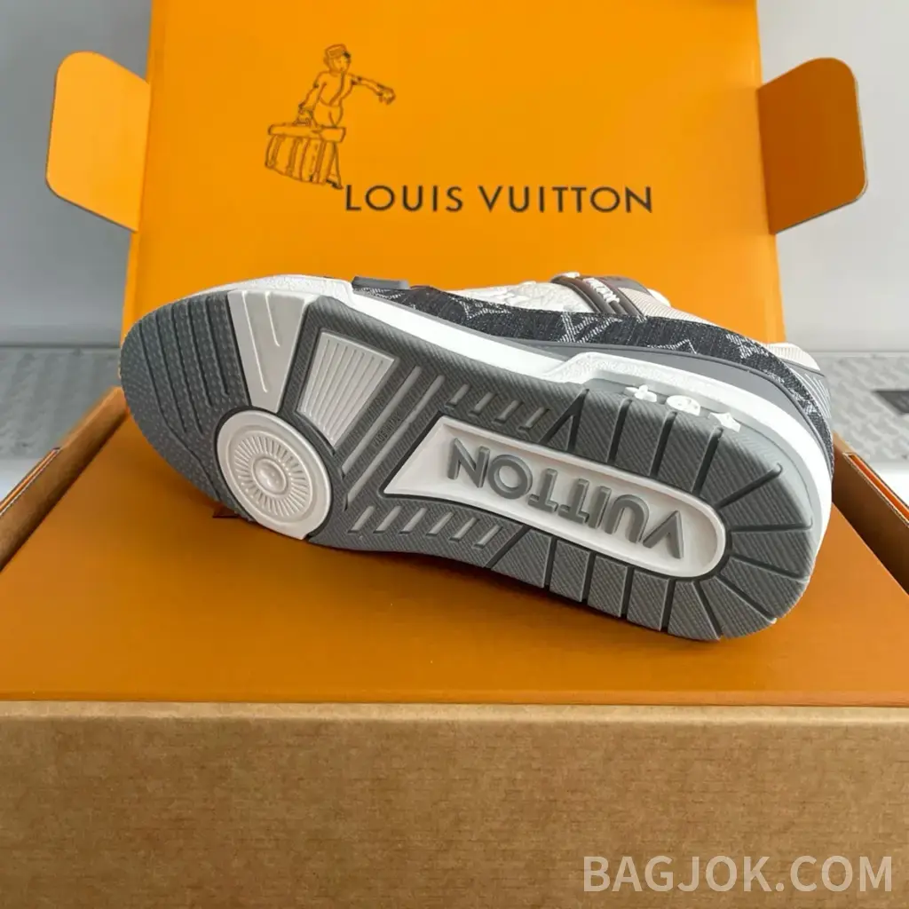루이비통 루이비통 LV 트레이너 스니커즈 ver.5 상세 이미지