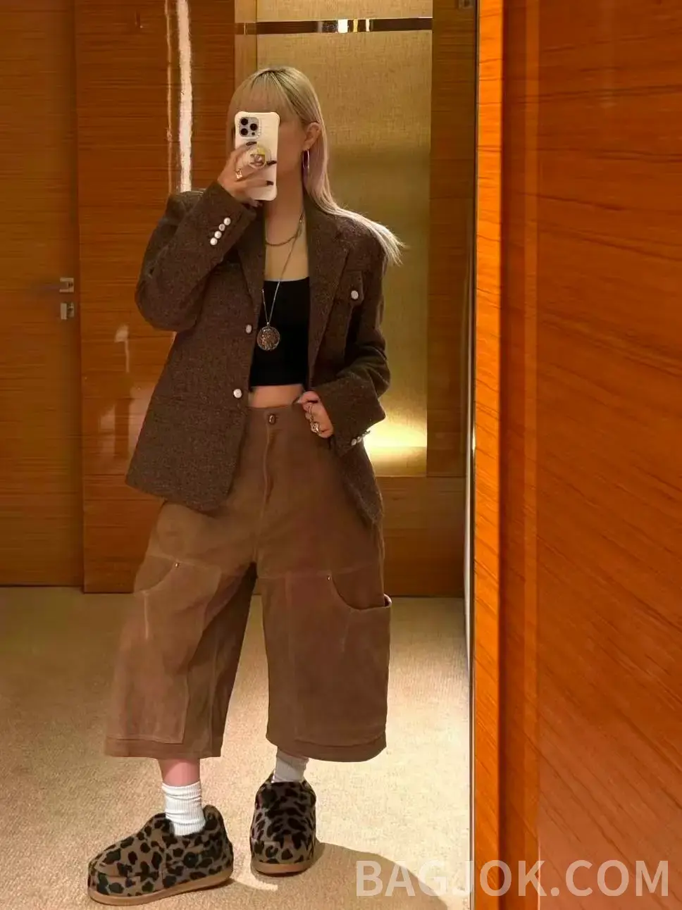 루이비통 루이비통 X 니고 콜라보 데님 카고 쇼츠 상세 이미지