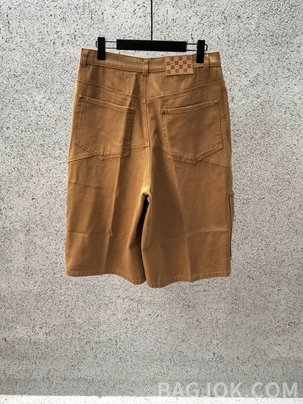 루이비통 루이비통 X 니고 콜라보 데님 카고 쇼츠 상세 이미지
