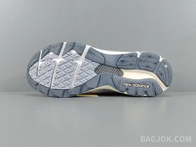 뉴발란스 뉴발란스 990v3 메이드 인 USA 상세 이미지