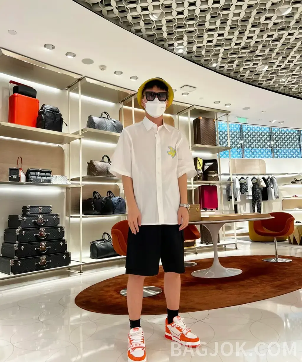 루이비통 루이비통 모노그램 자카드 카고 숏팬츠 상세 이미지