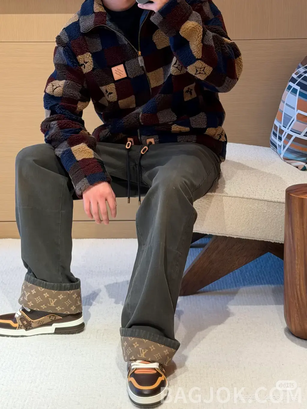 루이비통 루이비통 모노그램 커프 데님 팬츠 상세 이미지