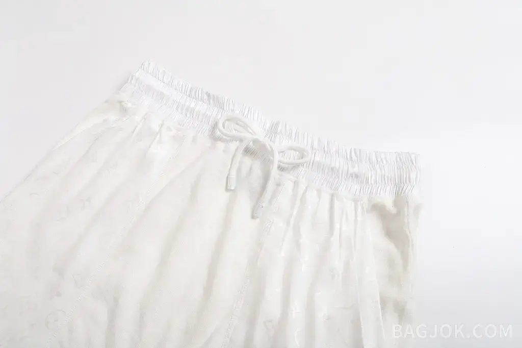 루이비통 루이비통 모노그램 올오버 카고 숏팬츠 상세 이미지