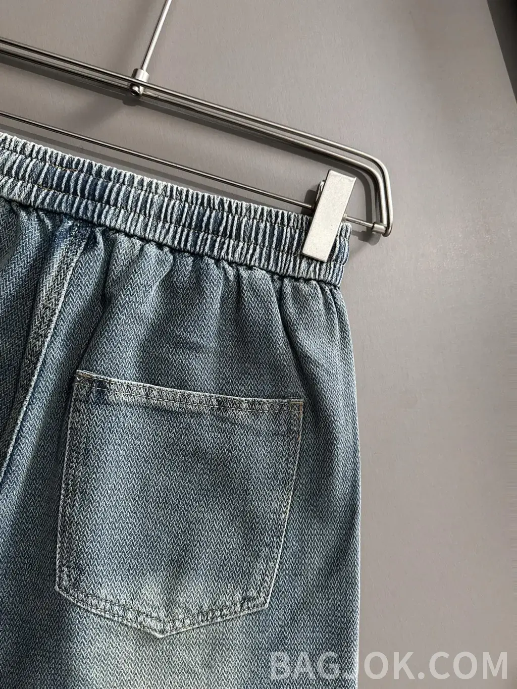 루이비통 루이비통 LV 자수 데님 숏팬츠 상세 이미지