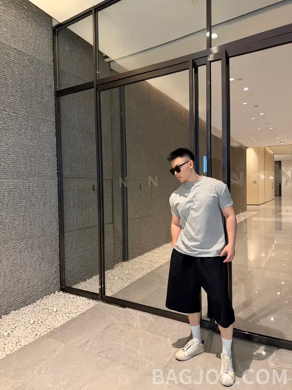 셀린느 CELINE 트리옹프 자수 코튼 반바지 상세 이미지