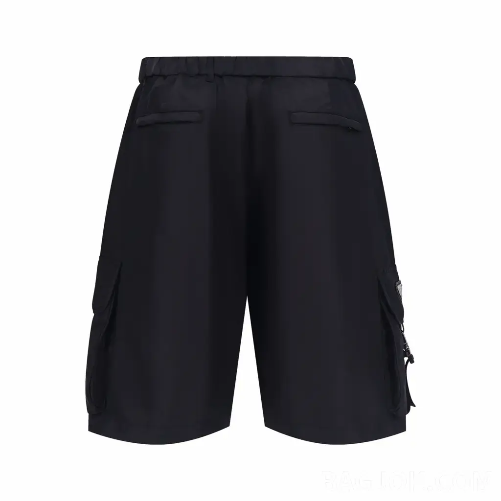 프라다 PRADA Re-Nylon 카고 쇼츠 상세 이미지