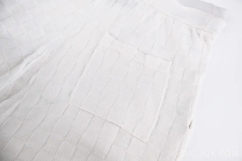 루이비통 LOUIS VUITTON 다미에 체크 니트 쇼츠 상세 이미지