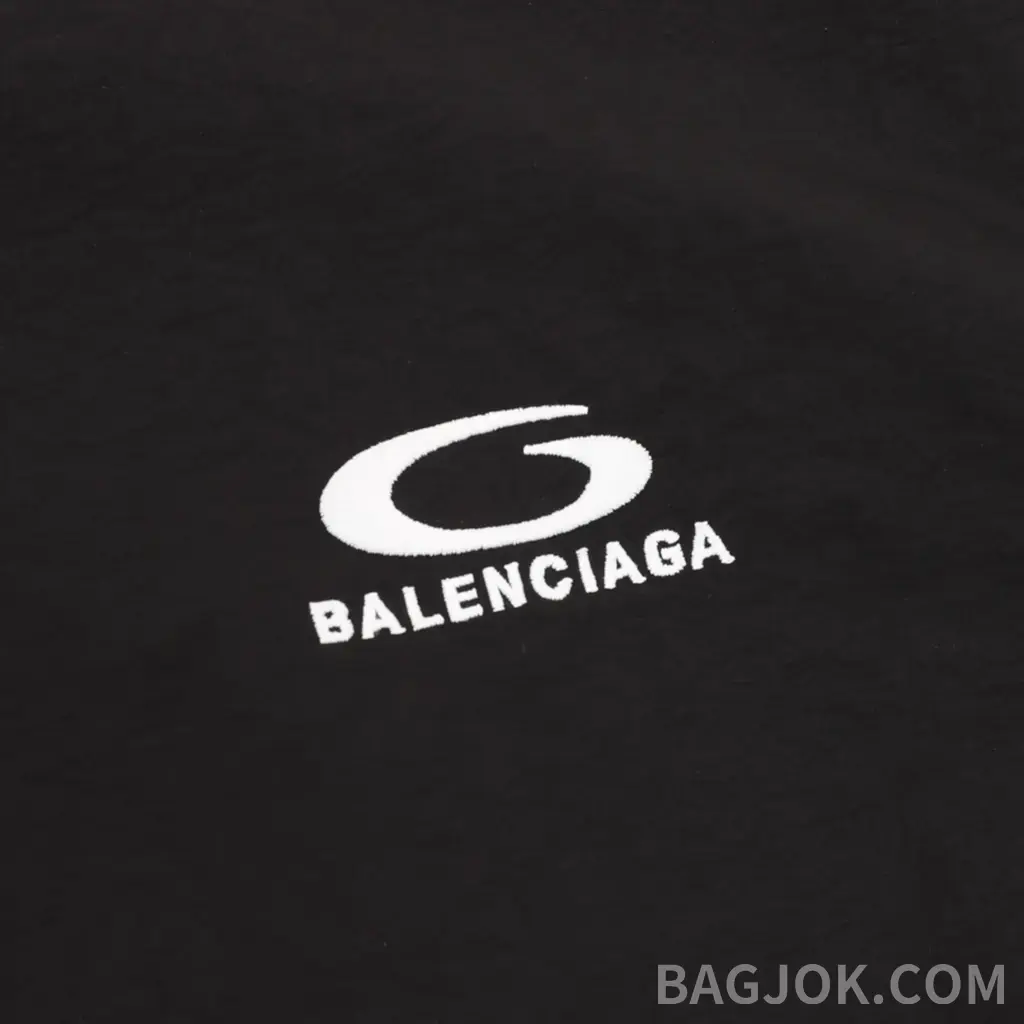 발렌시아가 BALENCIAGA 테크웨어 집업 자켓 상세 이미지
