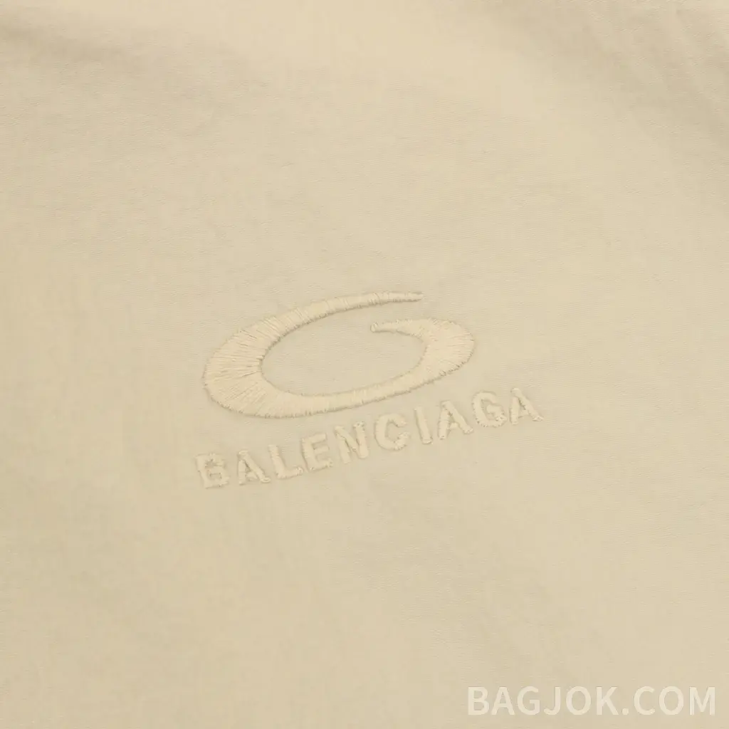 발렌시아가 BALENCIAGA 테크웨어 집업 자켓 상세 이미지