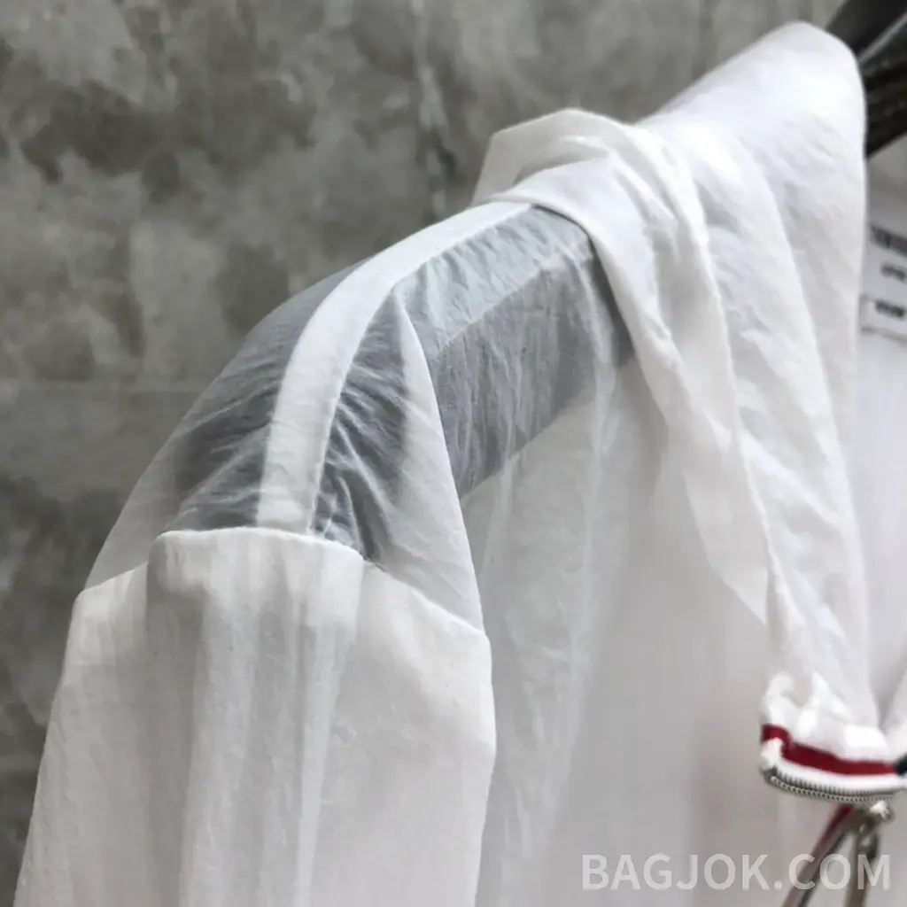 톰브라운 THOM BROWNE 시그니처 4-바 후드 집업 자켓 상세 이미지