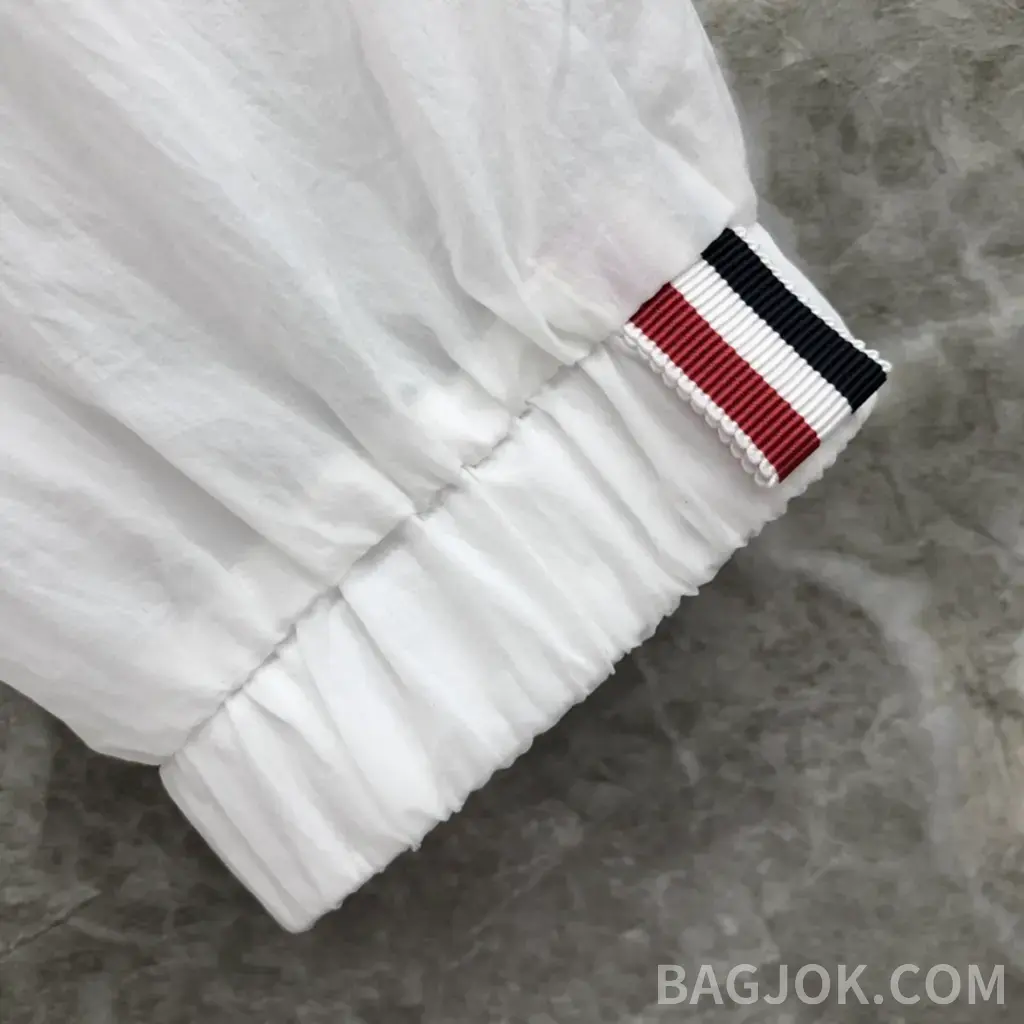 톰브라운 THOM BROWNE 시그니처 4-바 후드 집업 자켓 상세 이미지